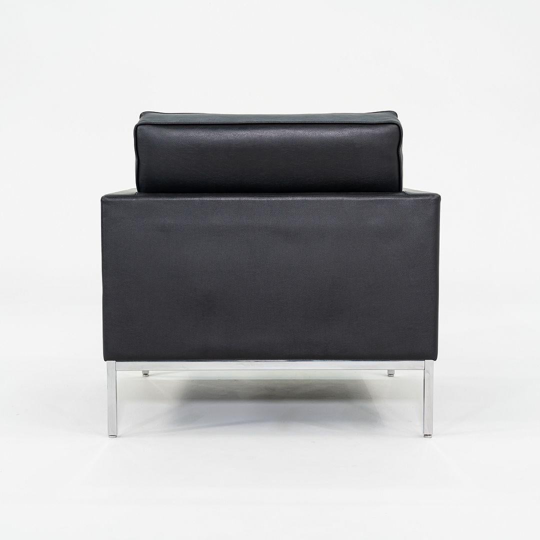 Americano 2019 Florence Knoll Club Lounge Chair in pelle nera con base cromata lucida in vendita