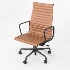 2019 Herman Miller Eames Aluminum Executive Desk Chair in Leather and Grey Frame