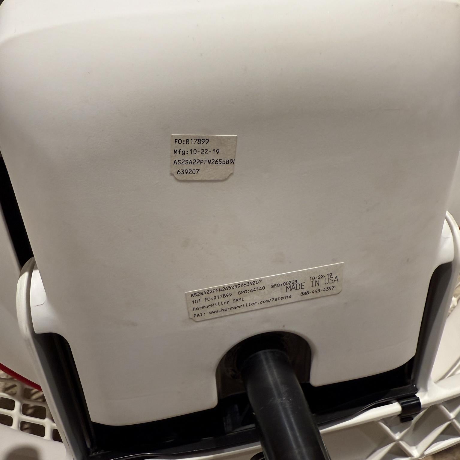 2019 Herman Miller Rojo Blanco Sayl Silla de trabajo de oficina en venta 6