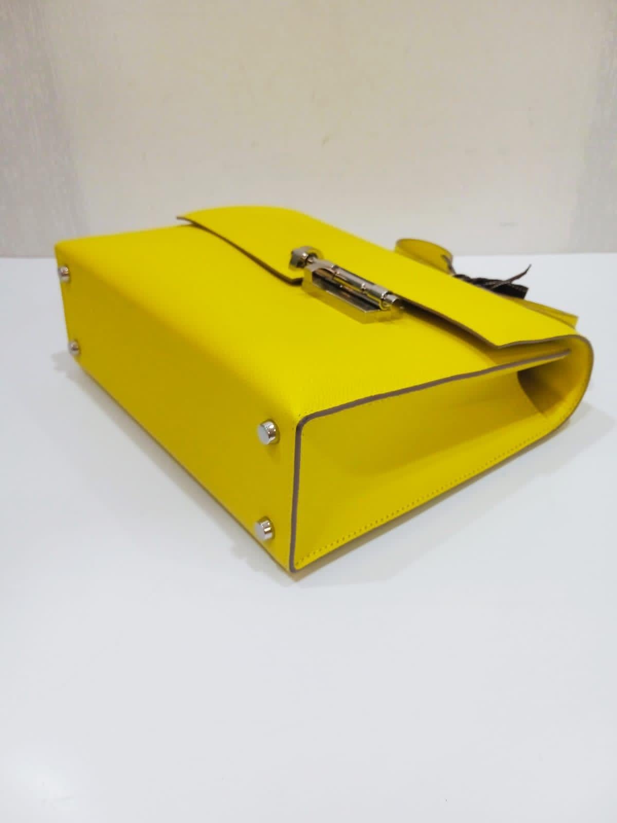 2019 Hermes Lime Epsom Verrou 21 Bag 7