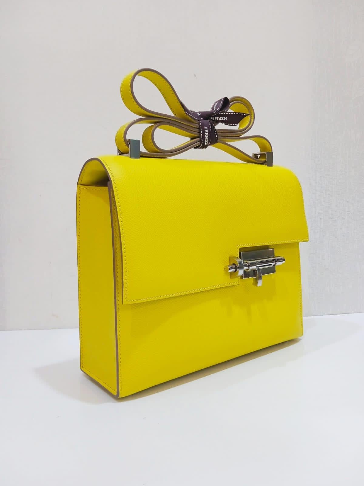 2019 Hermes Lime Epsom Verrou 21 Bag 14
