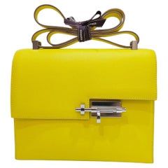 2019 Hermes Lime Epsom Verrou 21 Bag