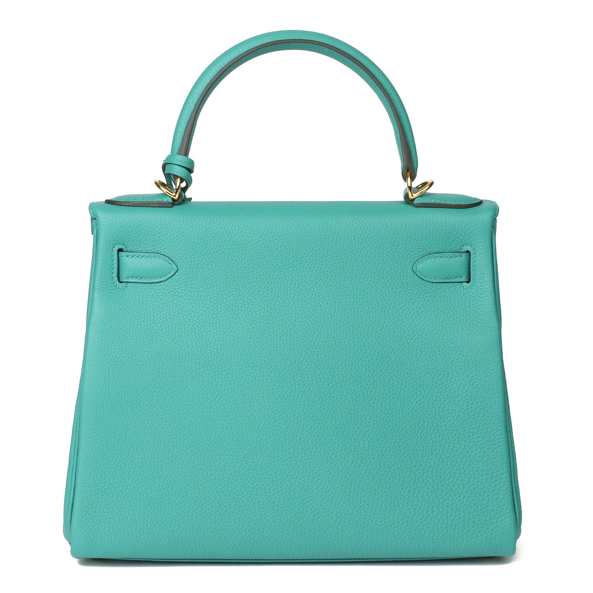 2019 Hermes Vert Verone Togo Leder Kelly 28cm Sellier im Zustand „Neu“ in Bishop's Stortford, Hertfordshire