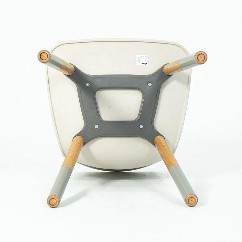 2019 Jasper Morrison for Vitra HAL Grey Side Chair With Wood Legs In Good Condition For Sale In Philadelphia, PA