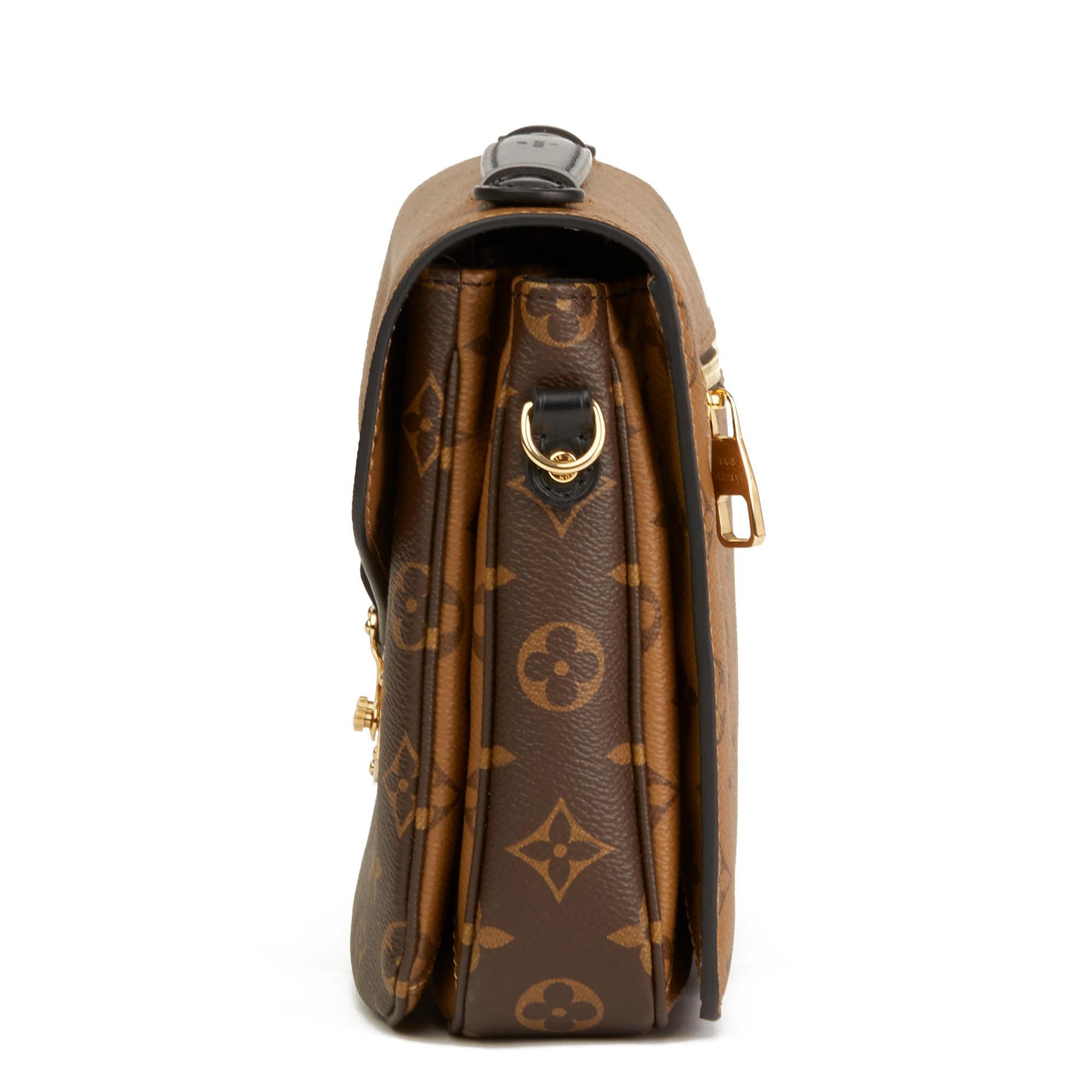 2019 Louis Vuitton Brown Monogram Coated Canvas Reverso Pochette Metis In New Condition In Bishop's Stortford, Hertfordshire
