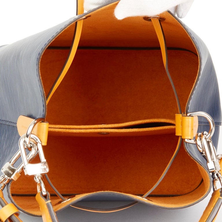 Louis Vuitton Champagne Bucket Bag - 9 For Sale on 1stDibs