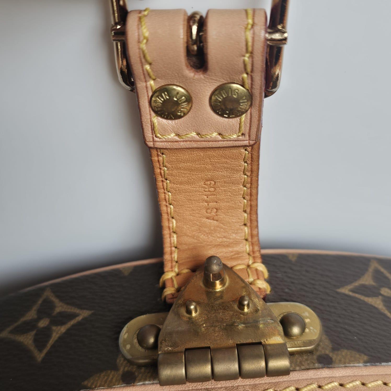 2019 Louis Vuitton Monogram Boite Chapeau 30 Holz-Reisekoffer mit Monogramm für Damen oder Herren im Angebot