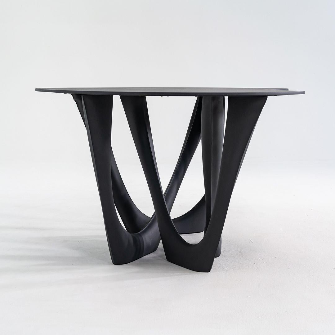 2019 Oskar Zieta pour Zieta G-Table en acier inoxydable noir Bon état - En vente à Philadelphia, PA