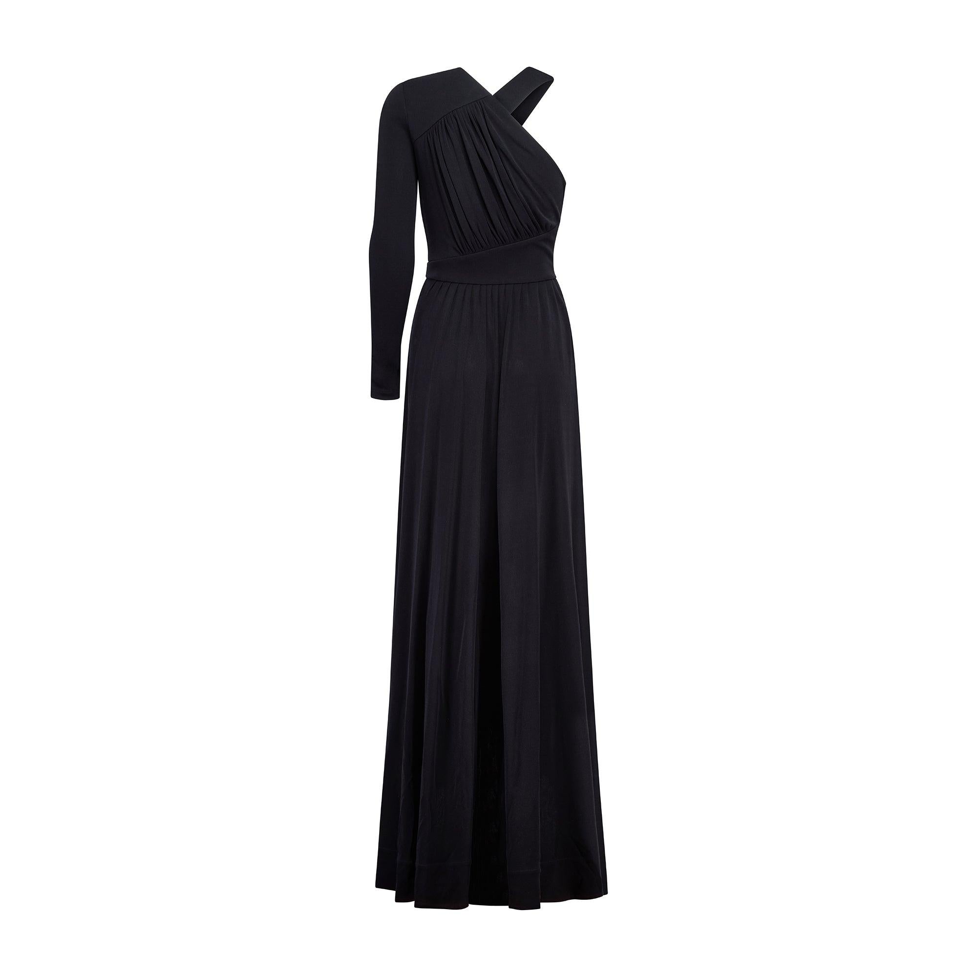 2019 Pasarela Documentada Givenchy Vestido de seda negro de una manga en Excelente estado para la venta en London, GB