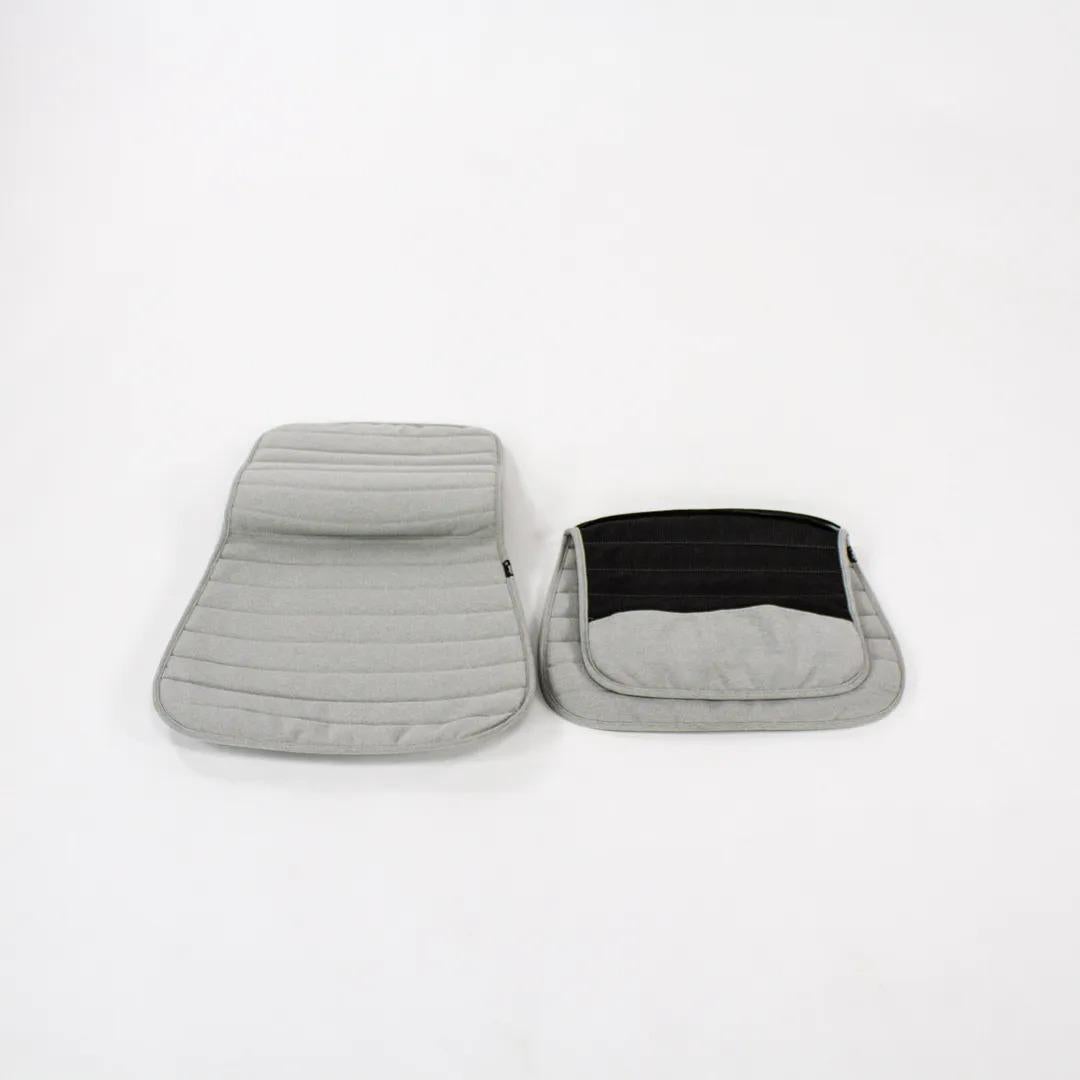 2019 Set of 8 Jasper Morrison for Vitra HAL Gray Chair Pad Fabric - Covers Only (Jeu de 8 coussins de chaise en tissu gris Jasper Morrison pour Vitra HAL) - Covers Only (Couvertures seulement) en vente 1