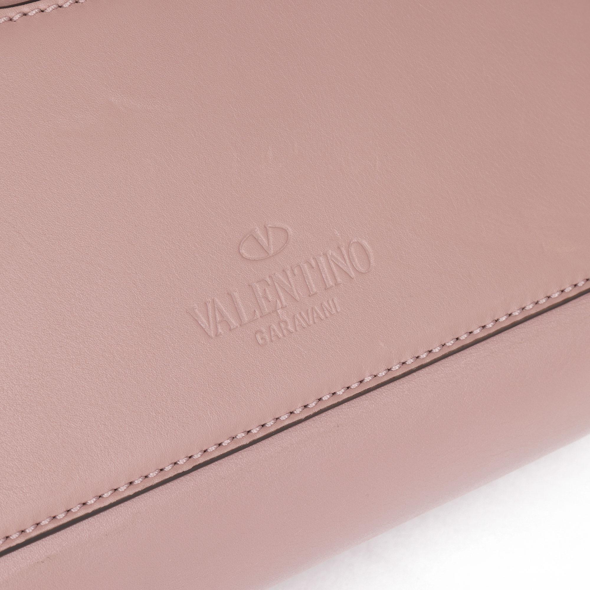 2019 Valentino Poudre Calfskin Leather Rockstud Spike Medium Joylock 2