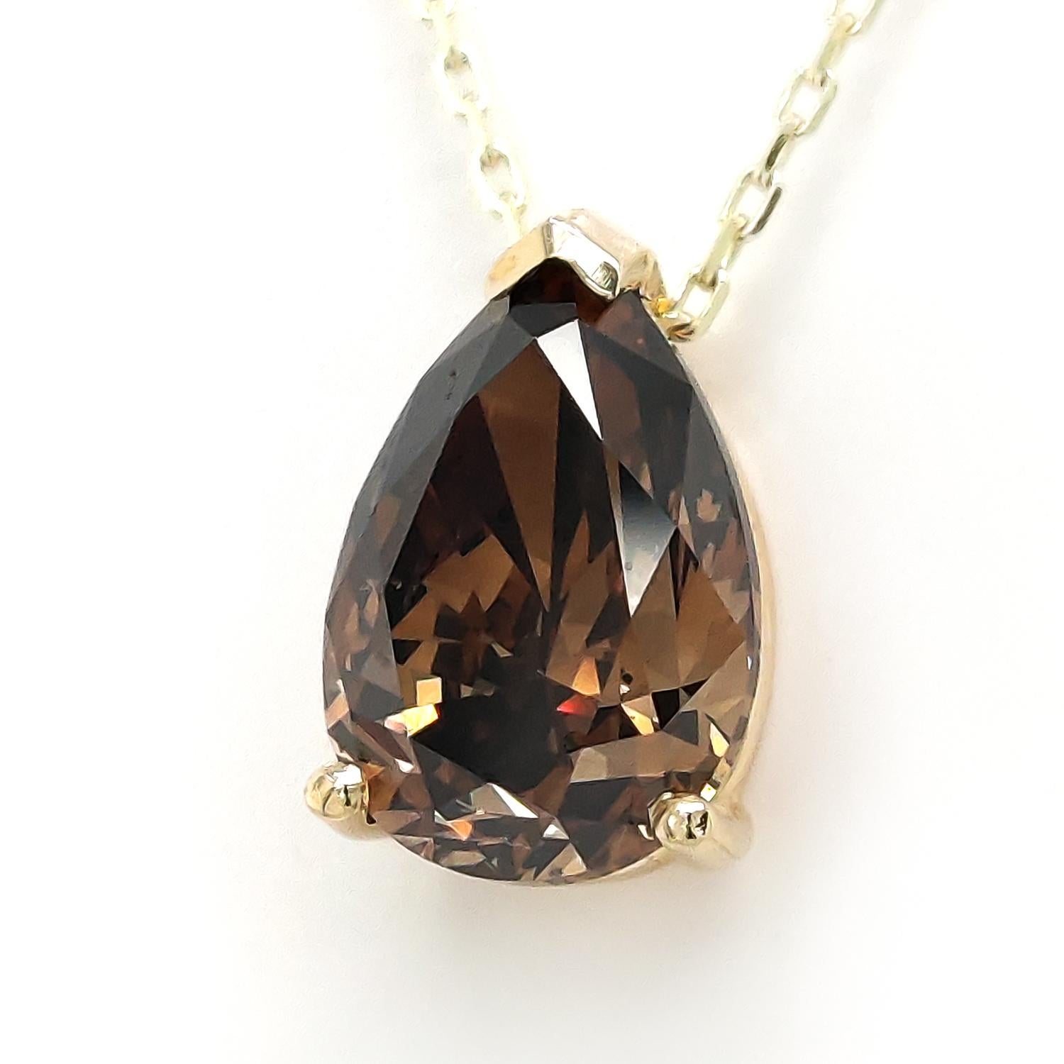 FOR THE US CUSTOMERS NO VAT.

The mesmerizing pear shape fancy deep orangy brown diamond, totaling 2.01 ct, set in 14kt yellow gold, will look amazing with your every outfit. 
For more information please see the attached certificate. 

