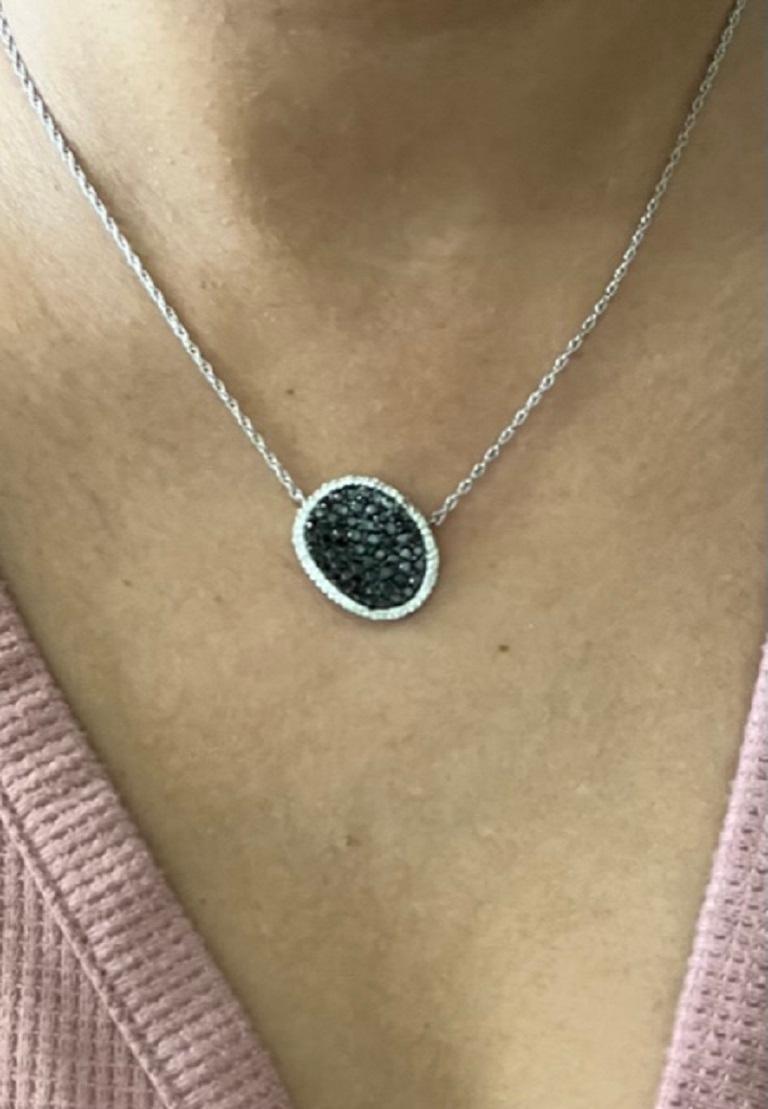 Collana a catena in oro bianco con diamante nero da 2,02 carati in vendita 1