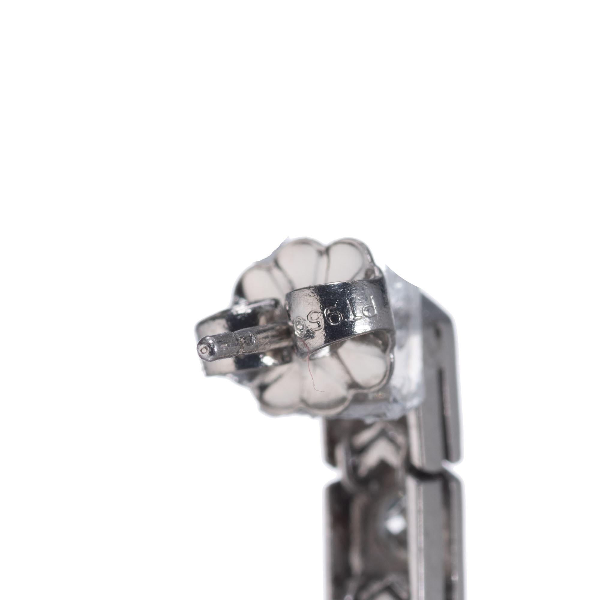Orecchini pendenti in platino con diamante e tormalina verde da 2,02 carati In condizioni buone in vendita a Stamford, CT