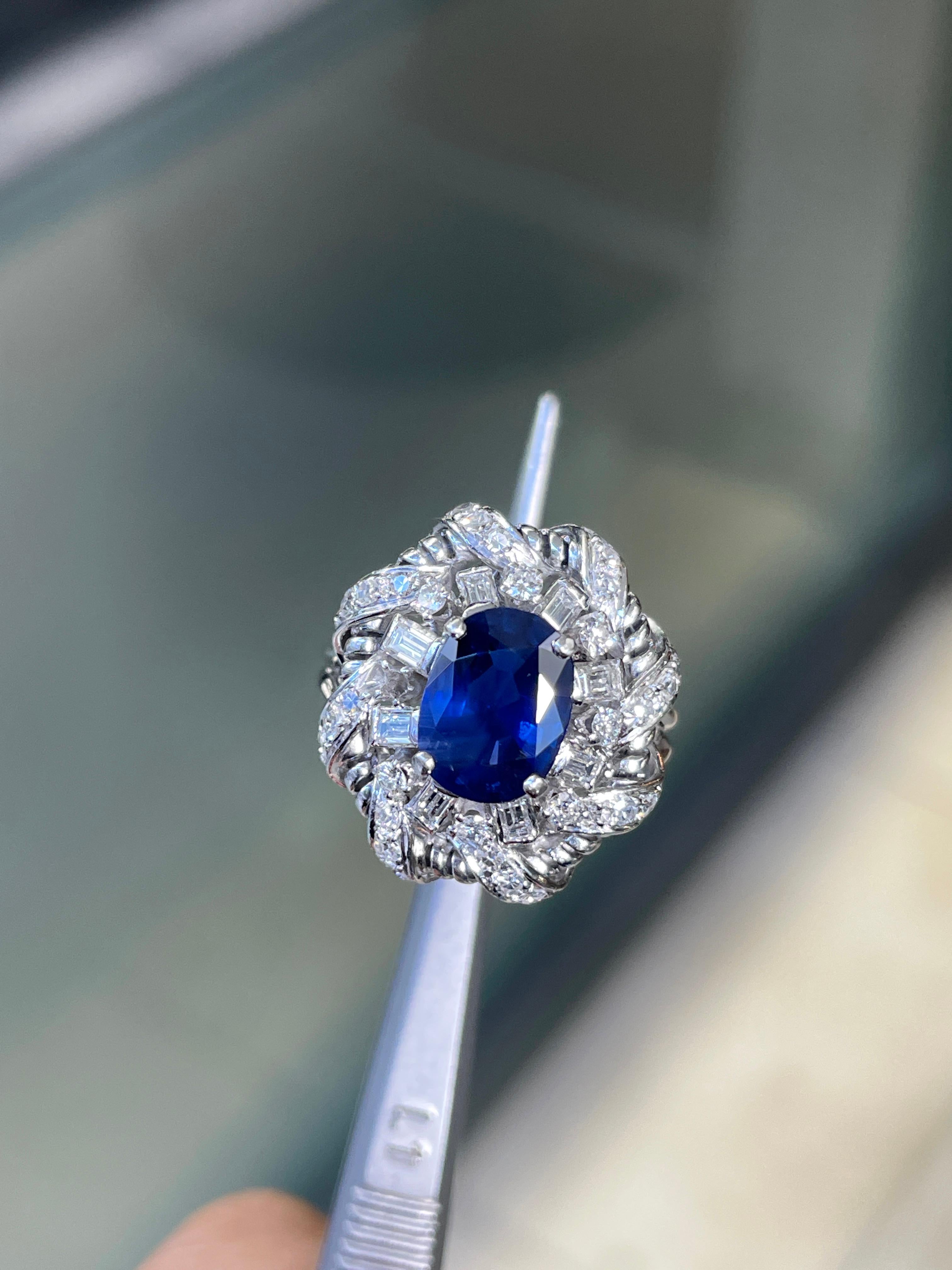 Oval Cut 2.02ct Natural Unheated Blue Sapphire and Diamond Platinum Cluster Cocktail Ring For Sale