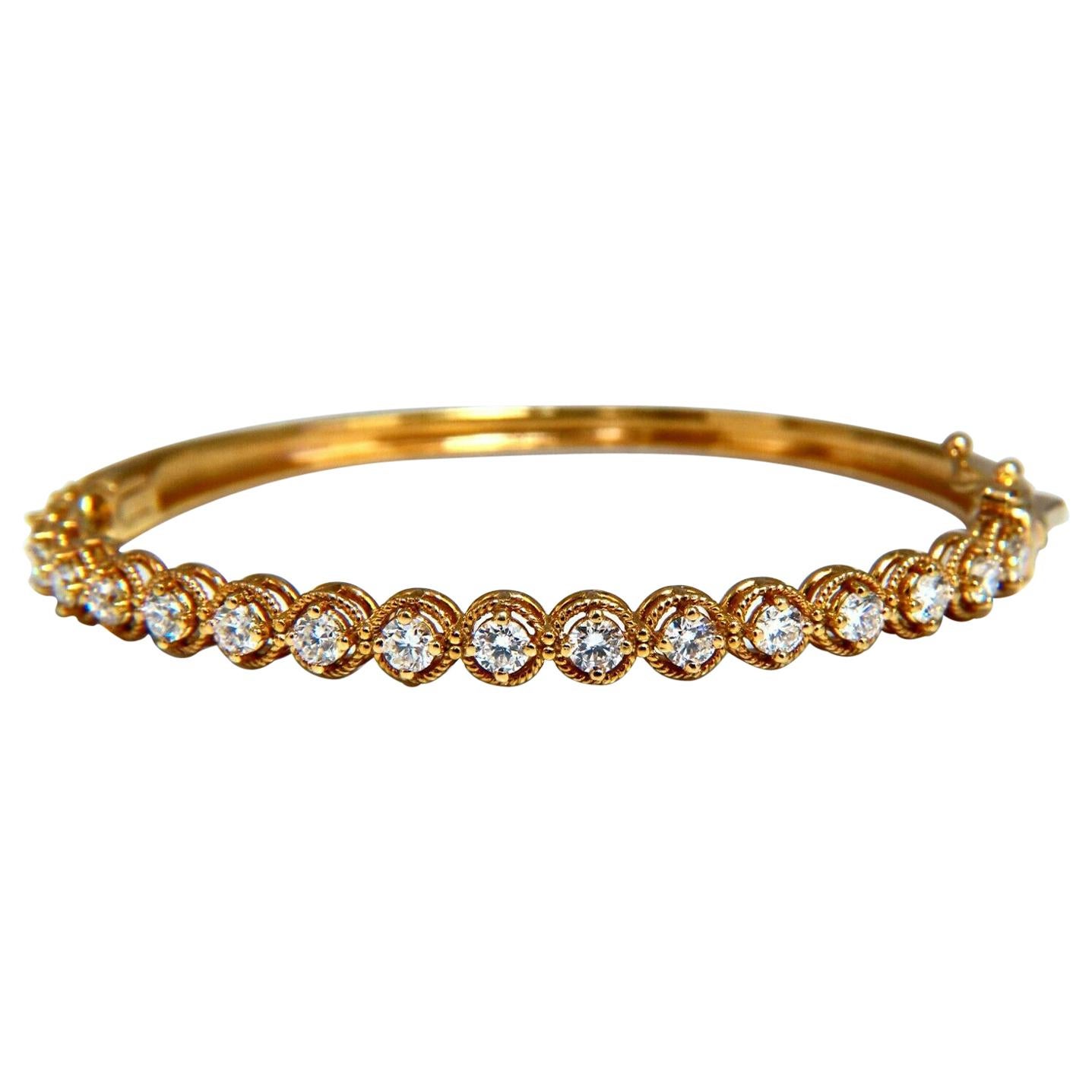 Bracelet jonc en or 14 carats avec diamants naturels de 2,02 carats