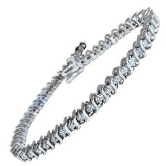 Pulsera tipo «tennis» con diamantes naturales de 2,02 quilates, de 14 quilates*
