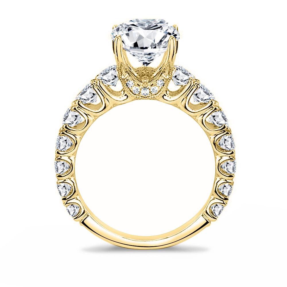 For Sale:  2.02 Carat Prong Style Engagement Ring 4
