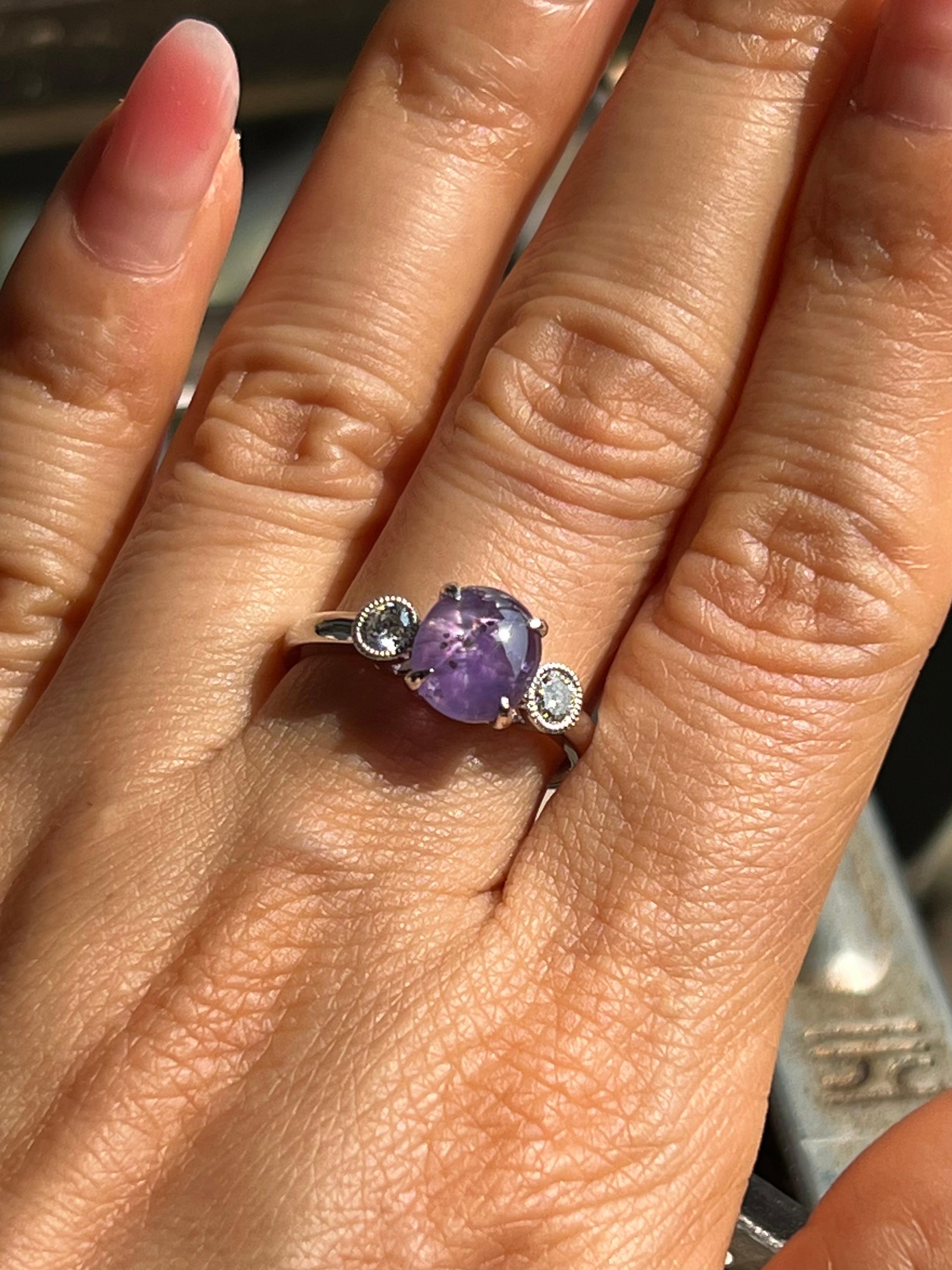 2.02 Carat Purple Star Sapphire & Diamond Ring, Excellent Color & Transparency For Sale 3