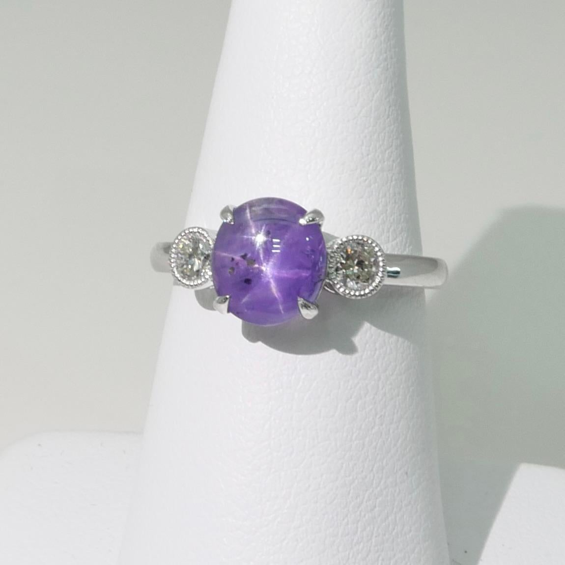 Cabochon 2.02 Carat Purple Star Sapphire & Diamond Ring, Excellent Color & Transparency For Sale