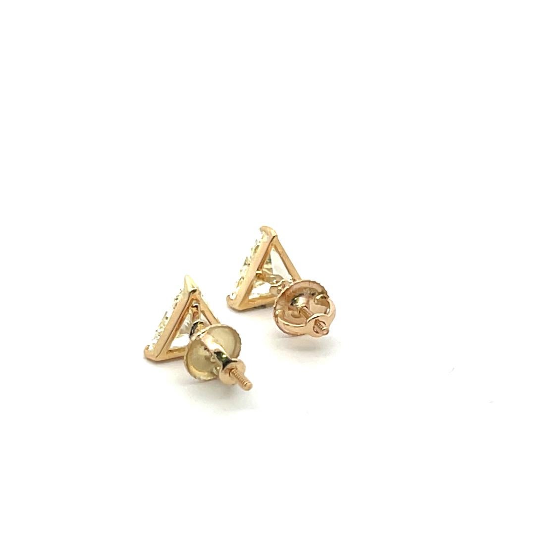 2.02 Carat Triangular Shape Diamond 14 Karat Yellow Gold Stud Earrings 5