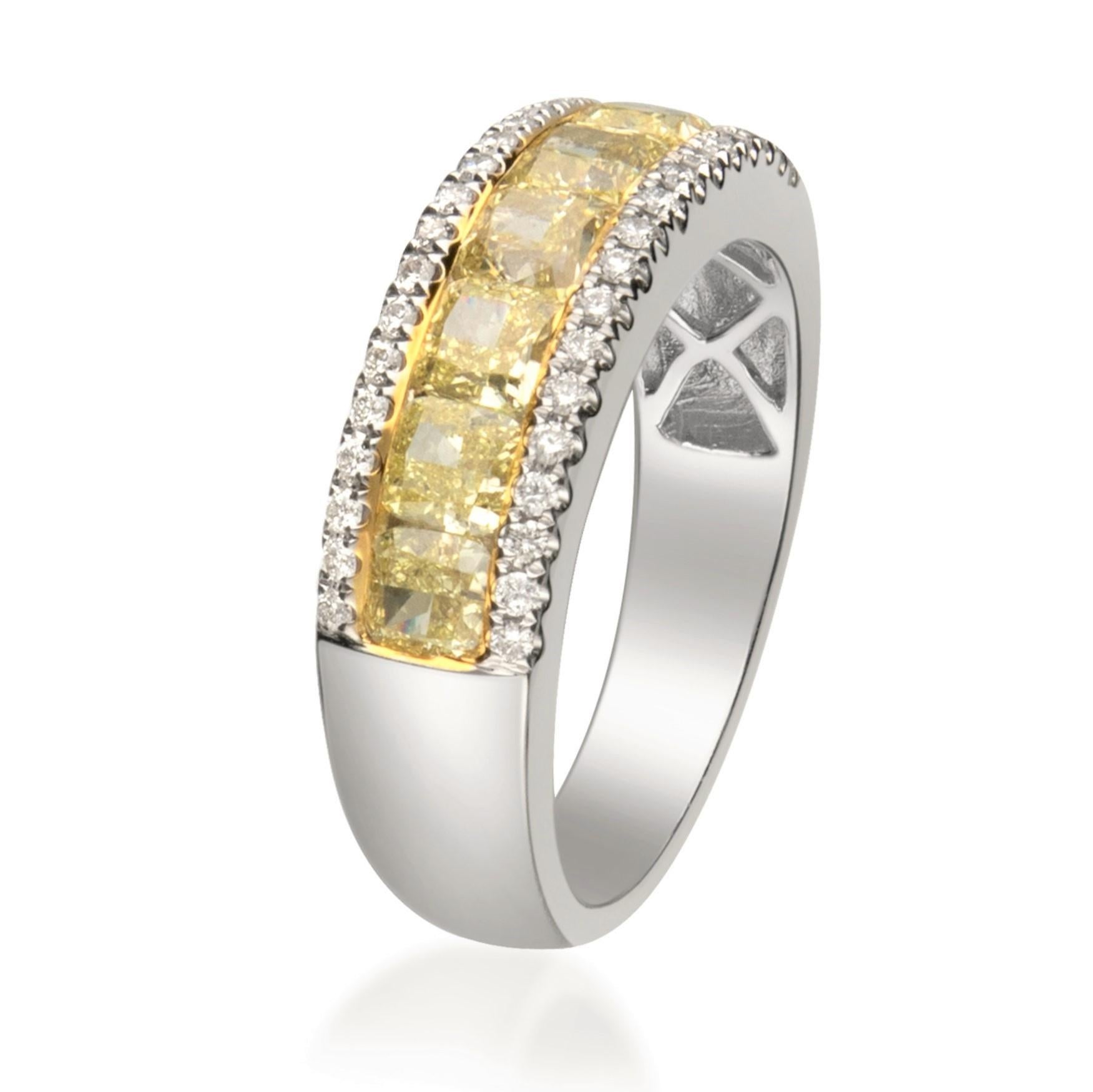 Art Deco 2.02 Carat T.W. Yellow Diamond 14 Karat Two-Tone Gold Band Ring