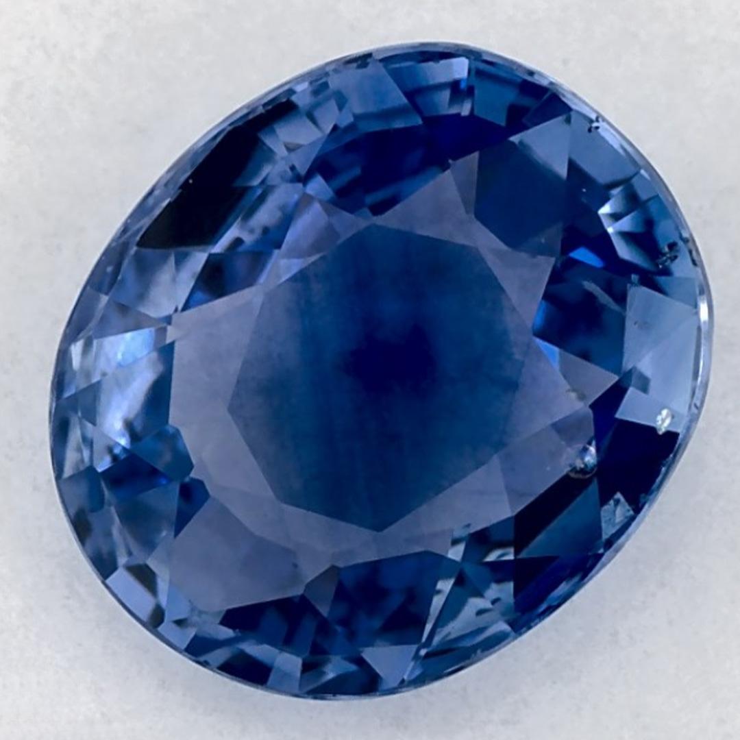 Dieser natürliche blaue Saphir bietet Eleganz und Raffinesse. Mit seiner satten Farbsättigung und seinem präzisen Schliff ist er das perfekte Herzstück für einen Verlobungsring oder ein luxuriöses Schmuckdesign.

Dieser Saphir stammt aus Sri Lanka
