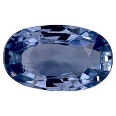 2.02 carati di zaffiro blu ovale sfuso