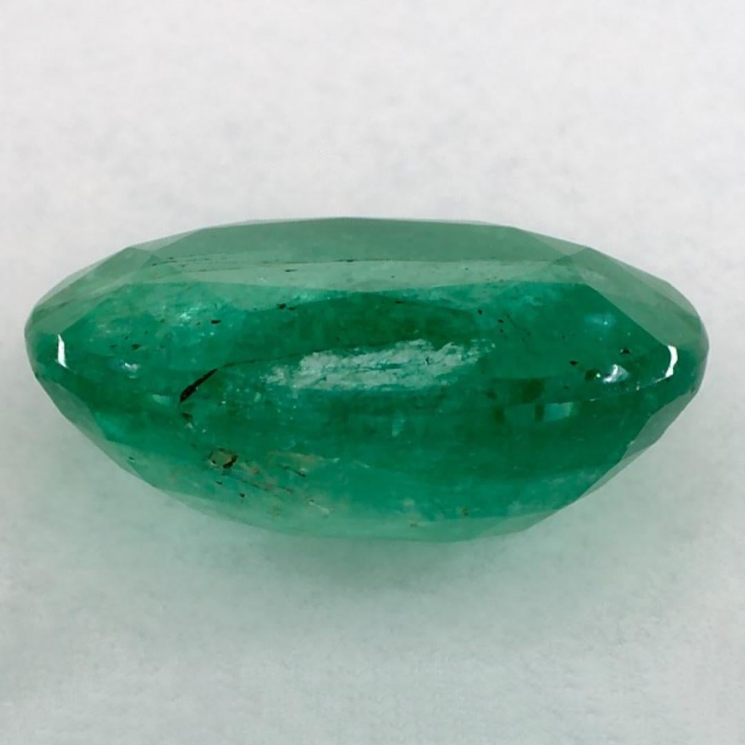 2.02 Ct Emerald Oval Loose Gemstone In New Condition For Sale In Fort Lee, NJ