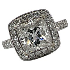 2,02 Karat Diamant im Prinzessinnenschliff Verlobungsring GIA G/VS1 Halo 18 KWGfassung