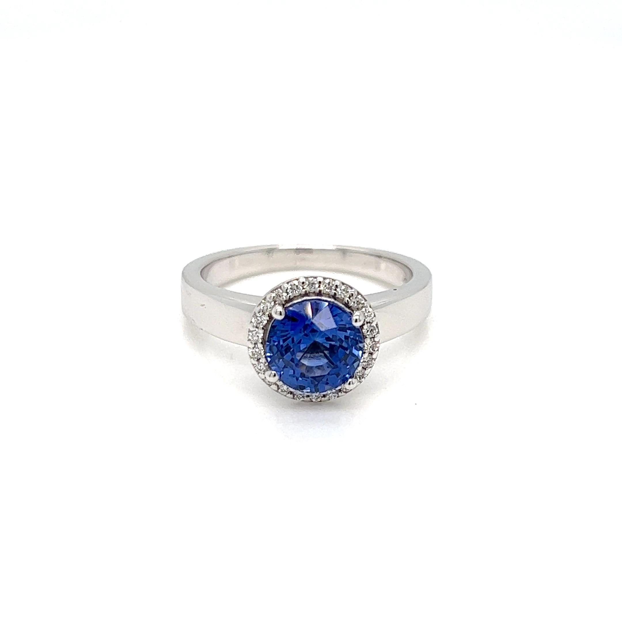 Round Cut 2.02 Cts Sapphire Solitaire Halo Ring with Diamonds in 14K Gold  For Sale