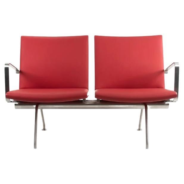 Canapé Kastrup Two Seater 2020 CH402 de Hans Wegner pour Carl Hansen en cuir rouge en vente