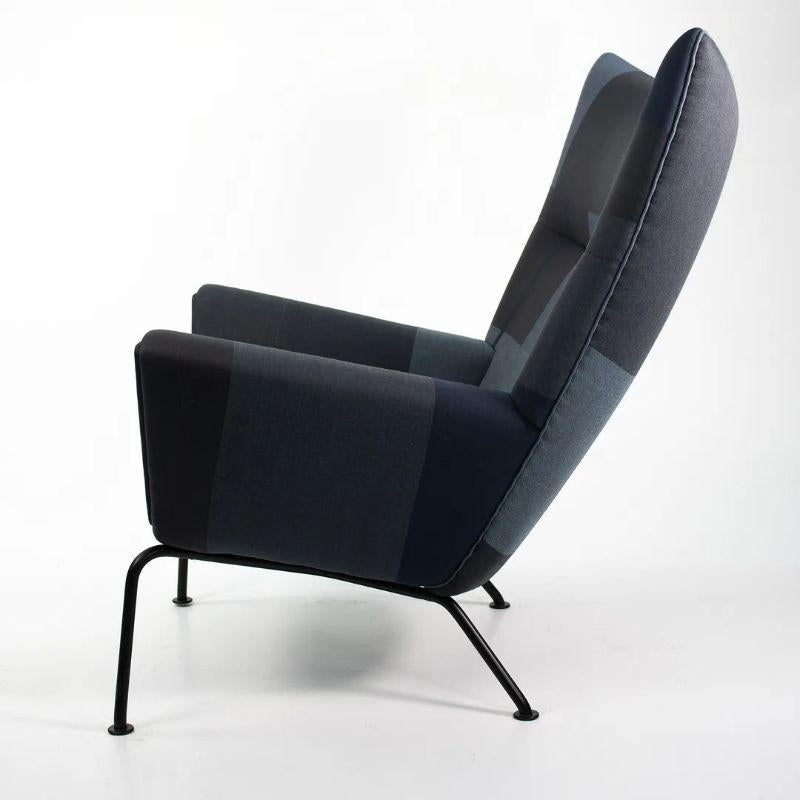 2020 CH445 Wing Lounge Chair by Hans Wegner for Carl Hansen in Patterned Fabric For Sale 3