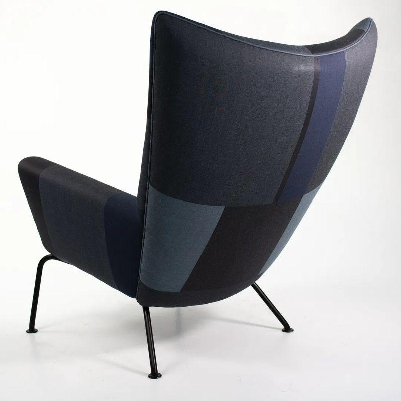2020 CH445 Wing Lounge Chair by Hans Wegner for Carl Hansen in Patterned Fabric For Sale 2