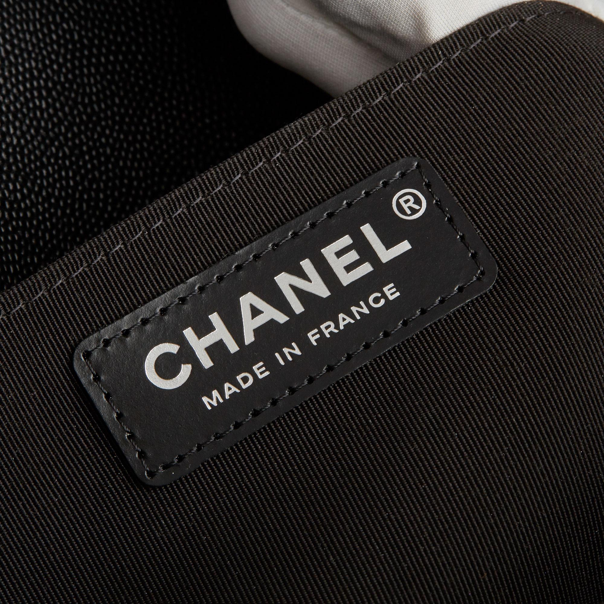2020 Chanel Black Quilted Caviar Leather Medium Le Boy 5