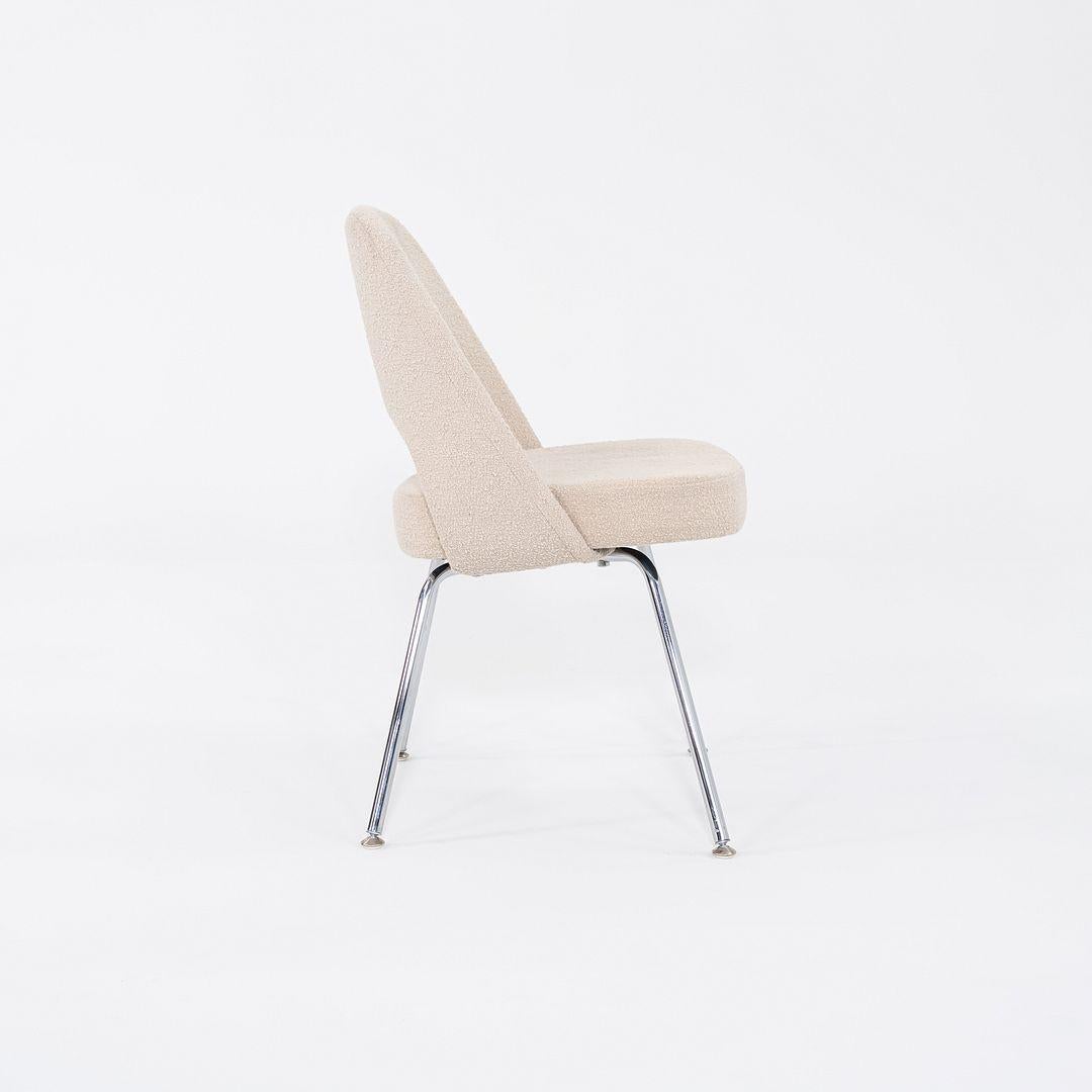 Américain 2020 Eero Saarinen for Knoll Chaise d'appoint sans bras en tissu bouclé en vente