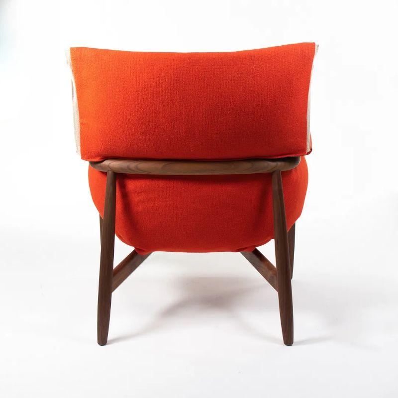 XXIe siècle et contemporain 2020 EO15 Embrace Lounge Chair by EOOS for Carl Hansen in Walnut w/ Red Fabric en vente