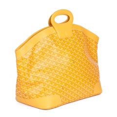 2020 Goyard Yellow Chevron Canvas & Calfskin Leather Beluga MM