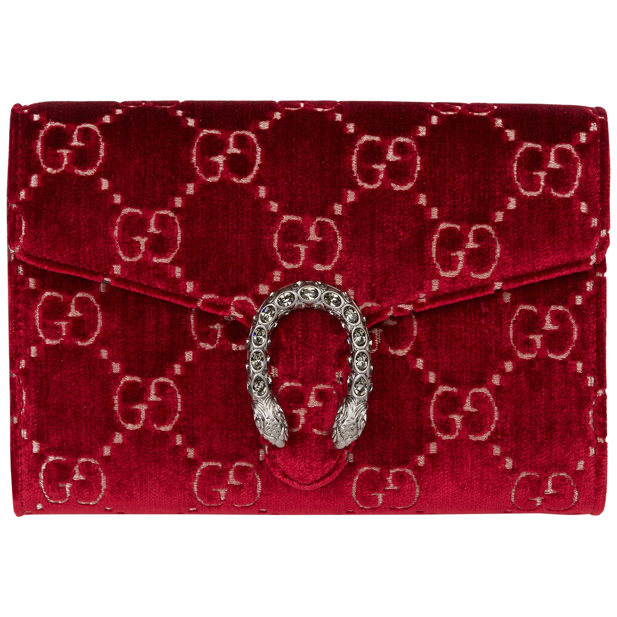 gucci dionysus velvet wallet on chain