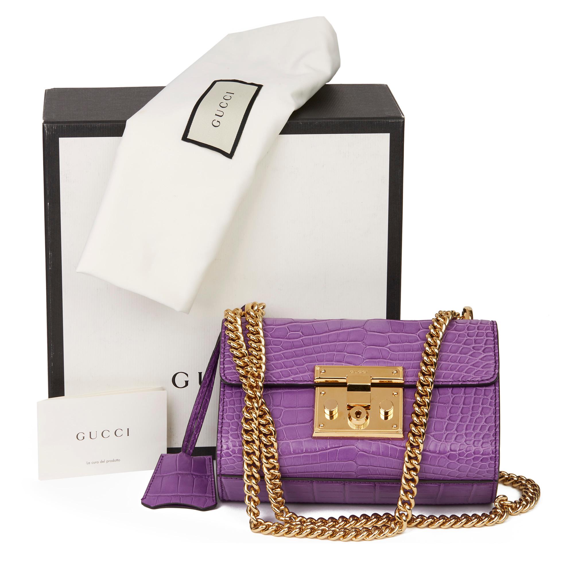 2020 Gucci sac à bandoulière en cuir d'alligator mat, petit cadenas, violet cyclamen en vente 7