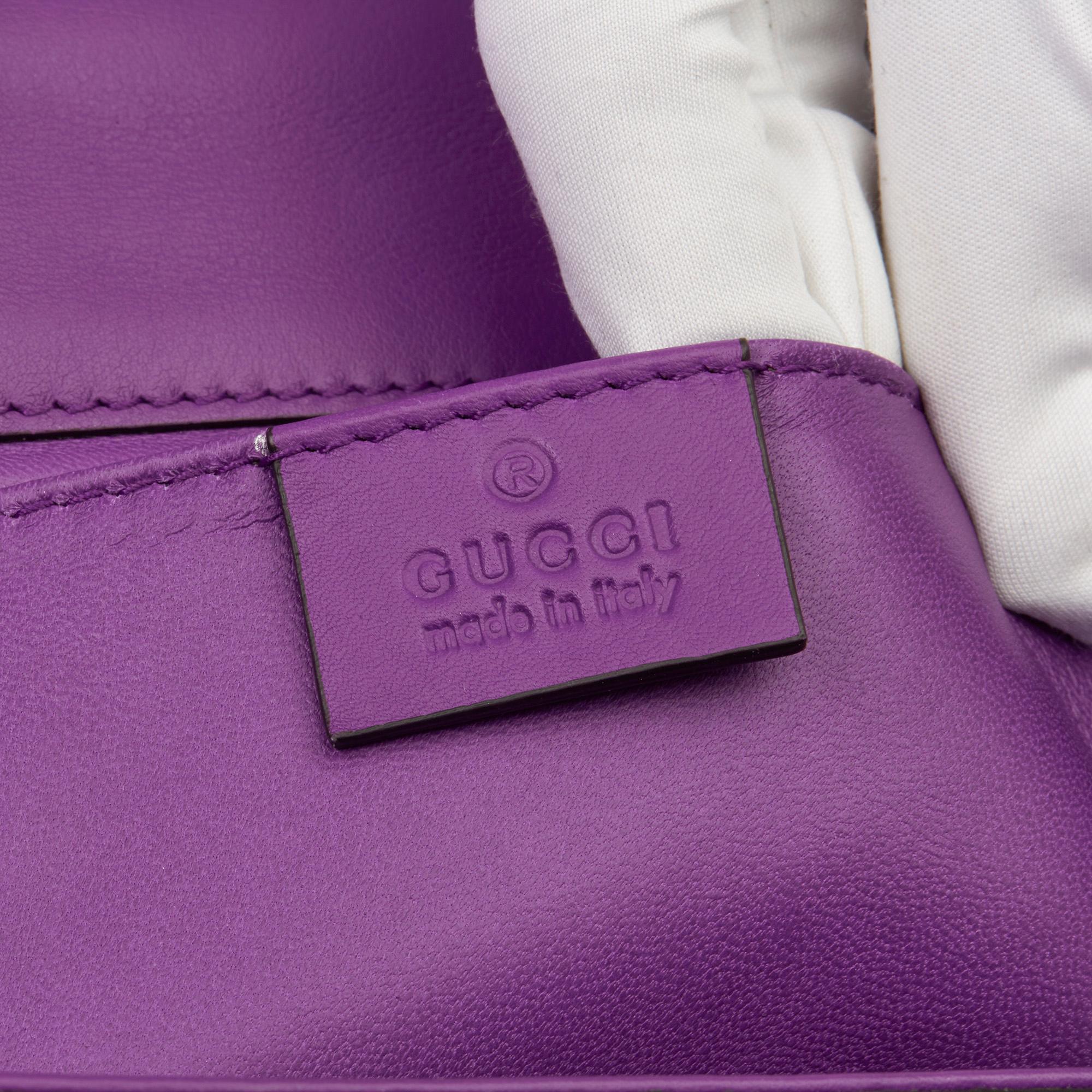 2020 Gucci Violet Cyclamen Matte Alligator Leather Small Padlock Shoulder Bag For Sale 3