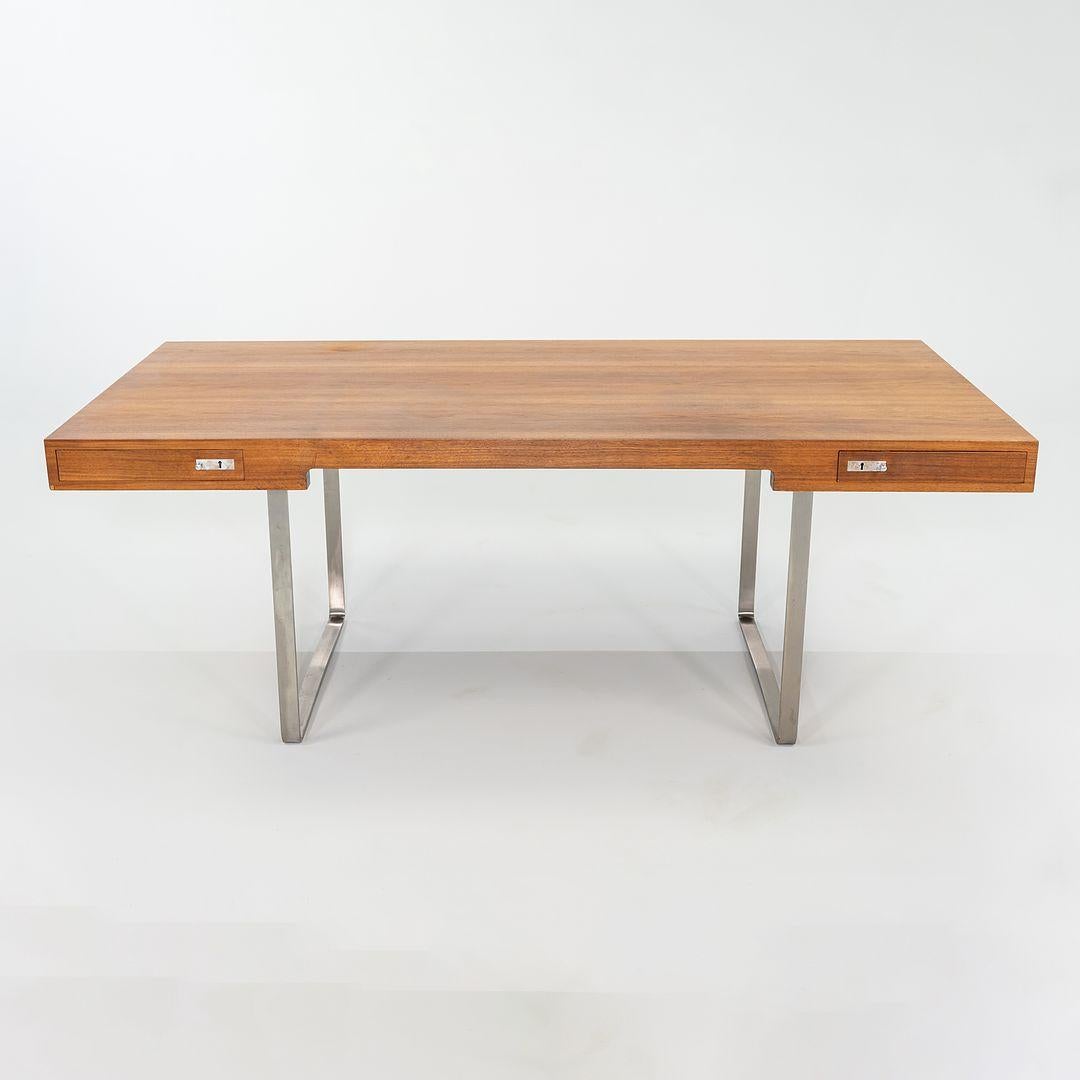 2020 Hans Wegner for Carl Hansen CH110 Executive Desk Noce Inox 2x Disponibile in vendita 3