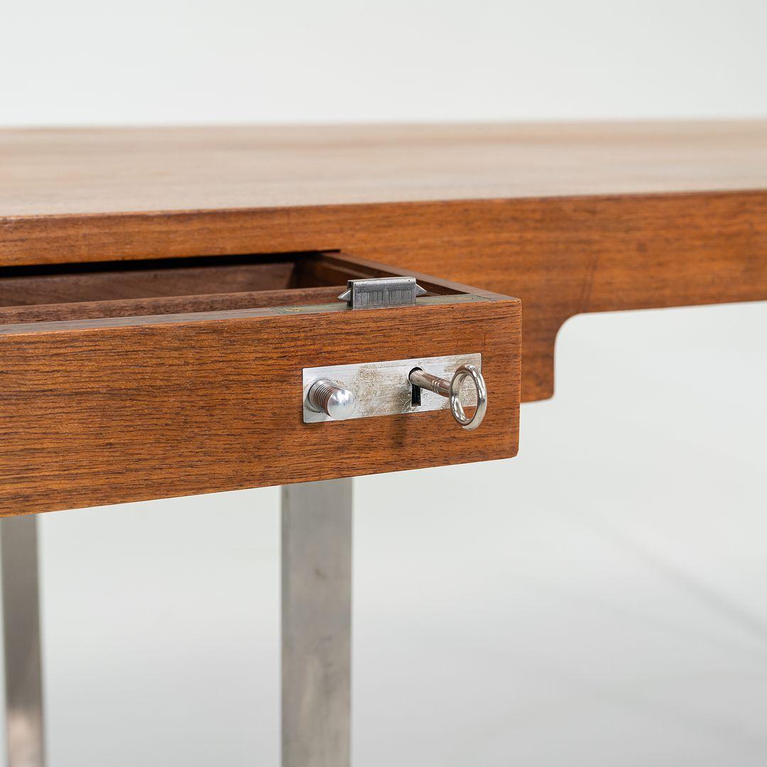 XXI secolo e contemporaneo 2020 Hans Wegner for Carl Hansen CH110 Executive Desk Noce Inox 2x Disponibile in vendita