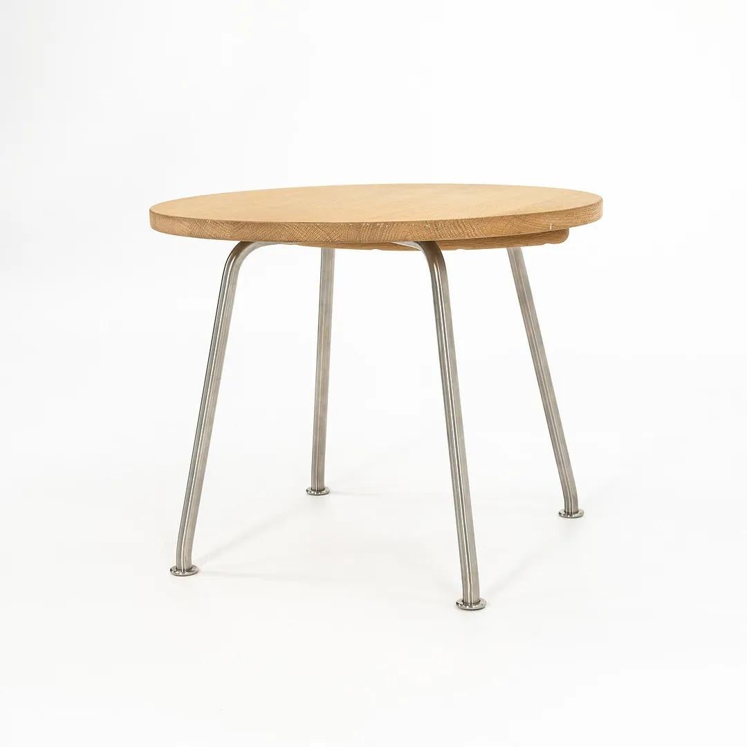 2020 Hans Wegner for Carl Hansen CH415 Side Table in Oak Oil w/ Legs 55cm Top For Sale 1