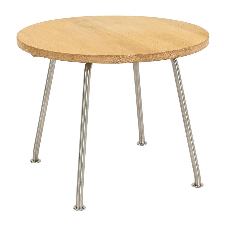 2020 Hans Wegner para Carl Hansen CH415 Mesa auxiliar en aceite de roble con patas 55cm Tablero en venta