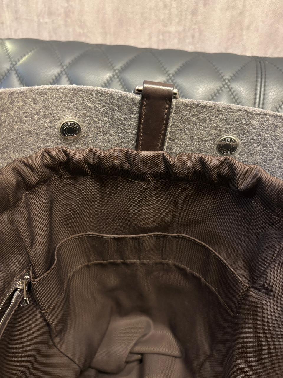 2020 Sac de toilettage en feutre Hermes Unisexe en vente