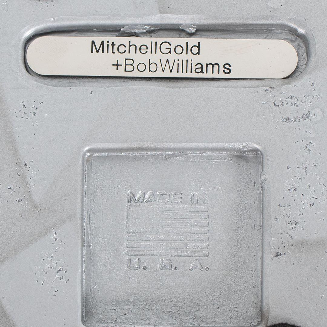 Américain 2020 Mitchell Gold et Bob Williams Addie Pull-Up Table w/ glass insert 1x Avail en vente