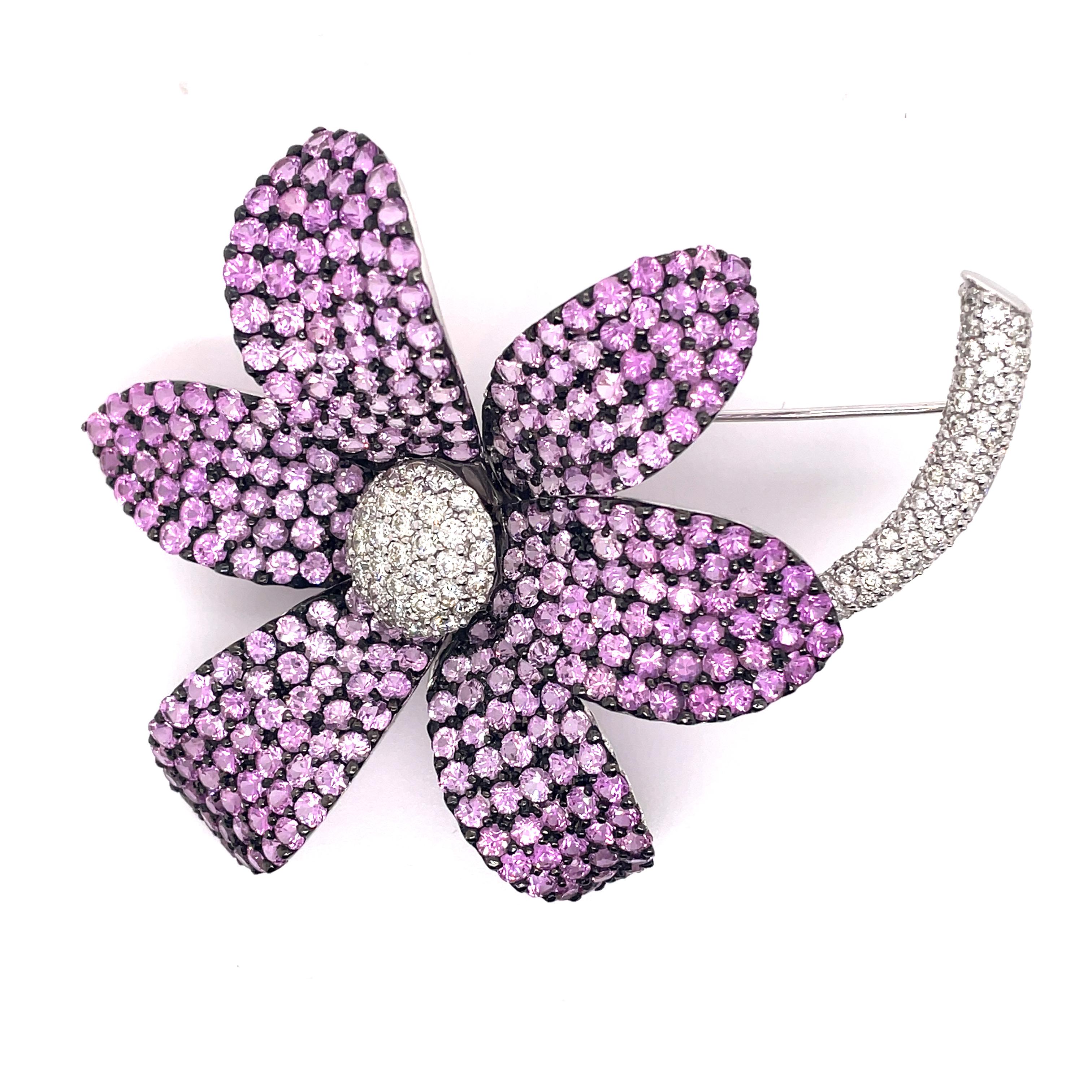 20.20ct Pink Sapphire with 3.01 Diamonds Brooch 18k White Gold In New Condition For Sale In BEVERLY HILLS, CA