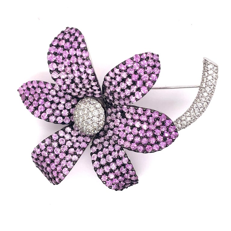 20.20ct Pink Sapphire with 3.01 Diamonds Brooch 18k White Gold For Sale ...