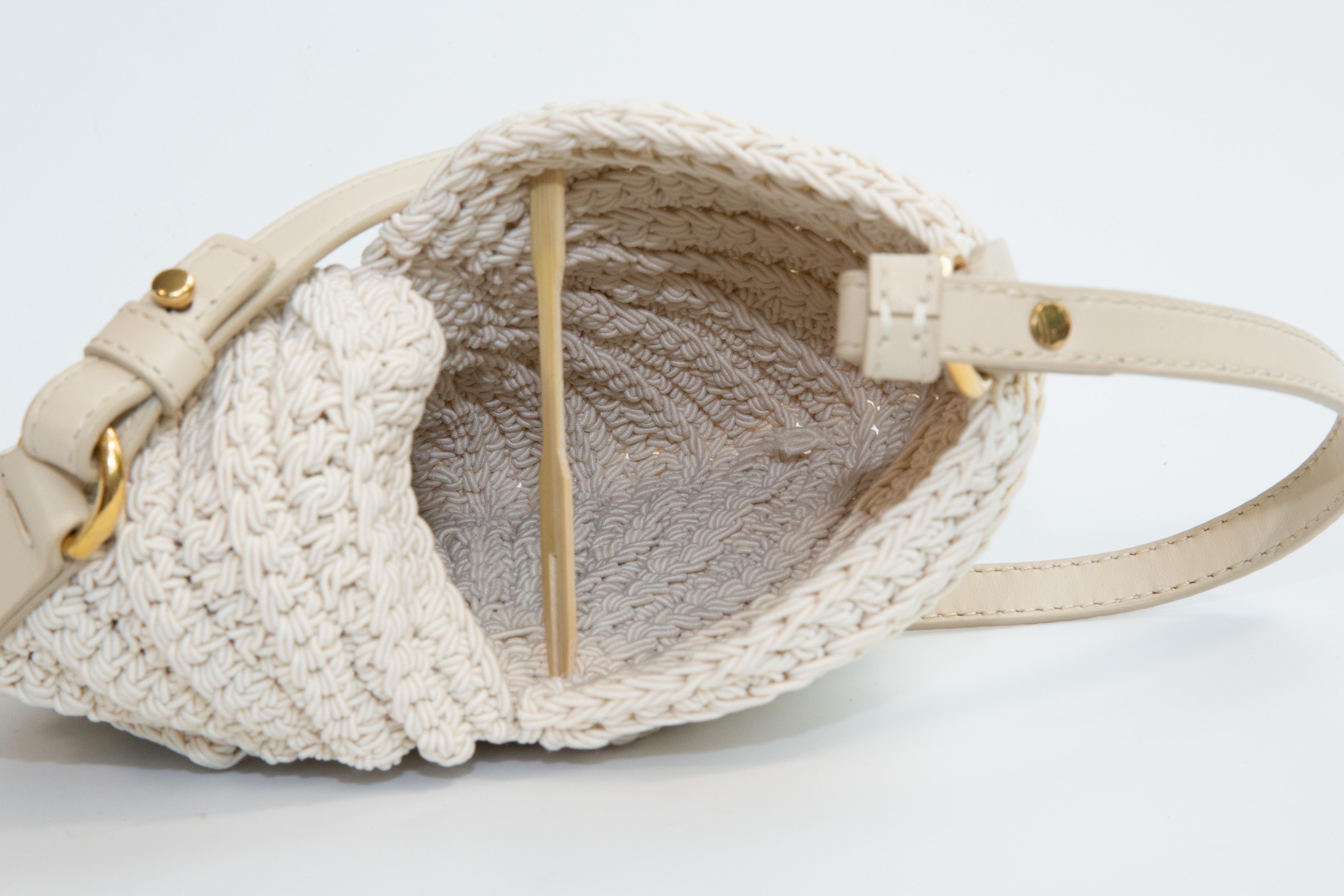 2020s Chloe Sea Treasure's Crocheted Crossbody Bag For Sale 6
